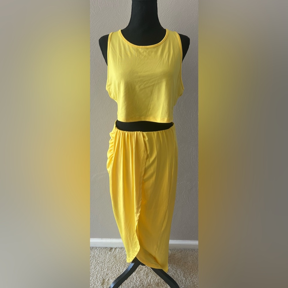 Yellow Two-Piece Set - Picture 10 of 11